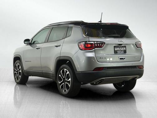 Billet Silver Metallic Clearcoat 2023 Jeep Compass Limited