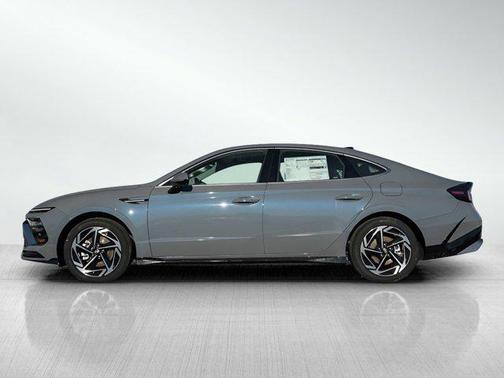 2026 Hyundai SONATA SEL