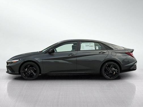 Ecotronic Gray 2026 Hyundai ELANTRA Sport
