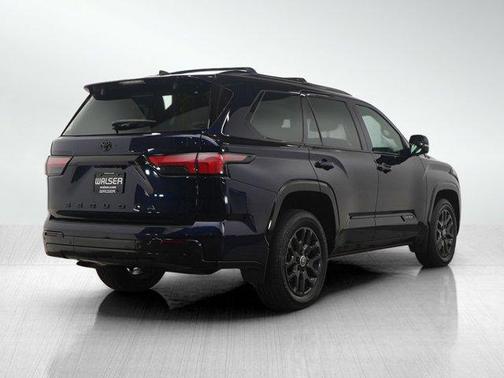 2024 Toyota Sequoia SR5