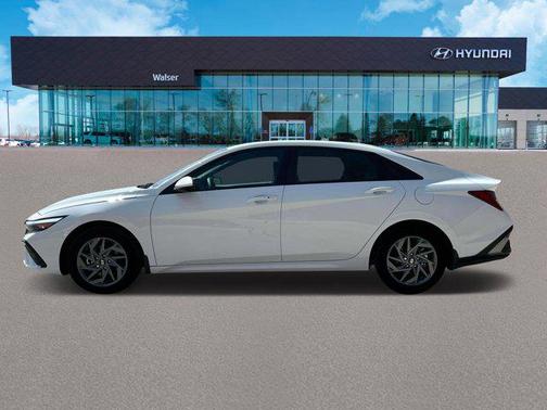 2025 Hyundai ELANTRA HEV Blue