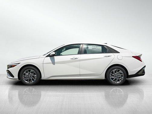2025 Hyundai ELANTRA HEV Blue