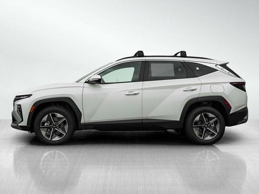Creamy White Pearl 2026 Hyundai TUCSON Hybrid SEL Convenience