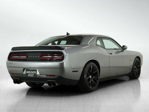2015 Dodge Challenger R/T Plus