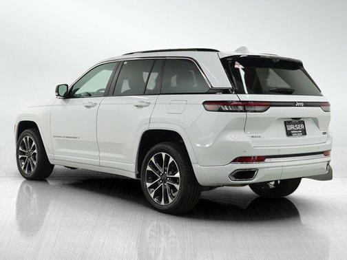 2022 Jeep Grand Cherokee Overland