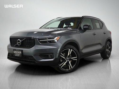 2019 Volvo XC40 T5 R-Design