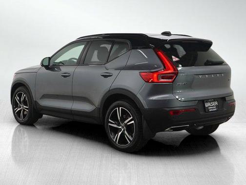 2019 Volvo XC40 T5 R-Design