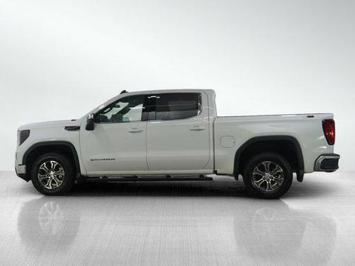 2025 GMC Sierra 1500 SLE