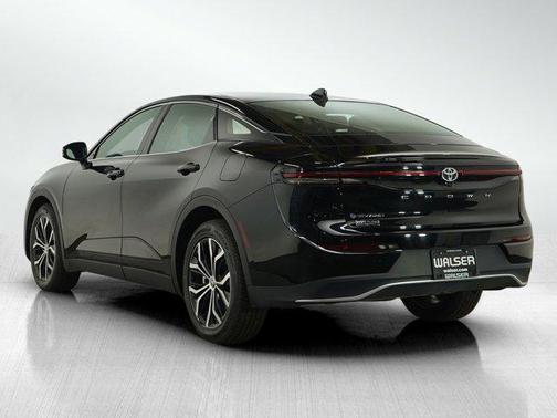 2024 Toyota Crown XLE