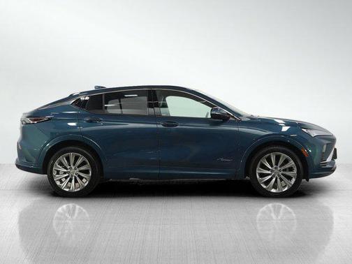 Ocean Blue Metallic 2024 Buick Envista Avenir FWD