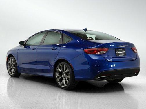 2015 Chrysler 200 S