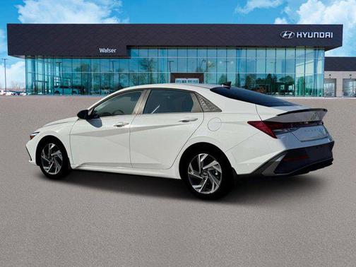 2025 Hyundai ELANTRA Sport