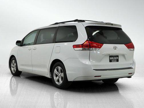 2014 Toyota Sienna LE