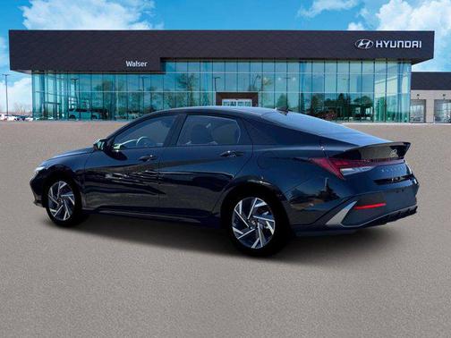 2025 Hyundai ELANTRA Sport