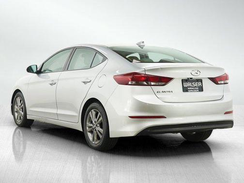 Symphony Silver 2017 Hyundai ELANTRA SE