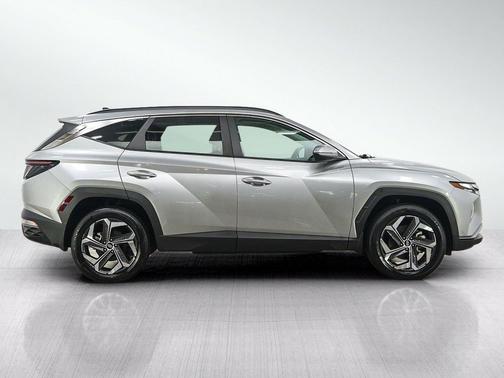 Shimmering Silver 2024 Hyundai TUCSON SEL