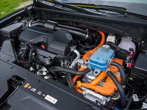 2025 Hyundai TUCSON Plug-In Hybrid SEL