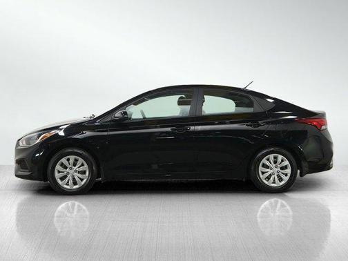 Absolute Black Pearl 2019 Hyundai Accent SE