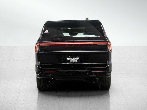Black Metallic 2025 Lincoln Navigator Reserve
