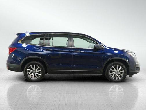 Blue 2022 Honda Pilot AWD EX-L