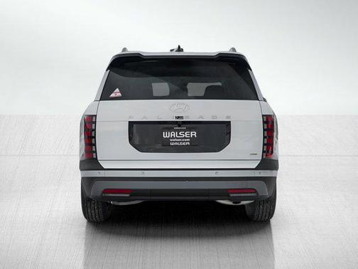 Creamy White Pearl 2026 Hyundai PALISADE SEL 8P