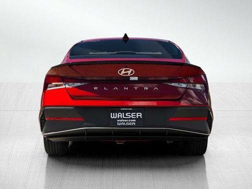 2025 Hyundai ELANTRA Sport