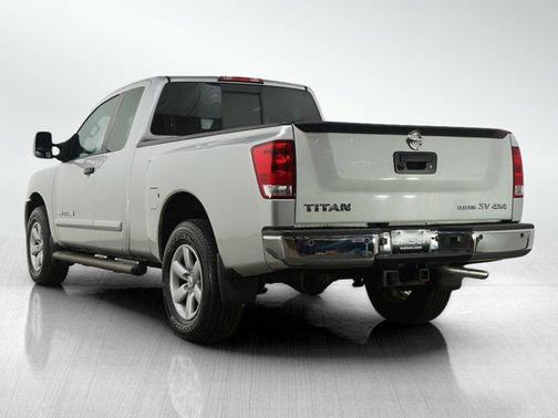 2013 Nissan Titan SV