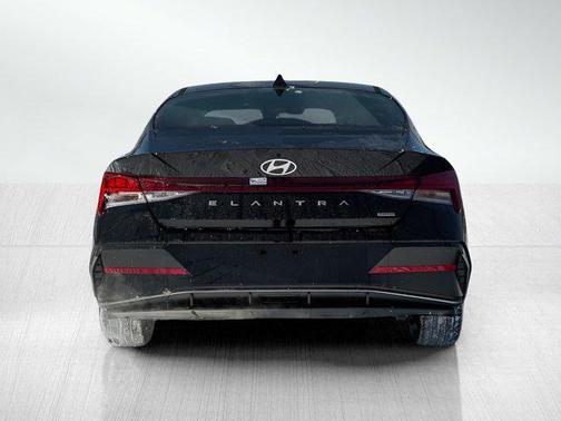 2026 Hyundai ELANTRA HEV Limited