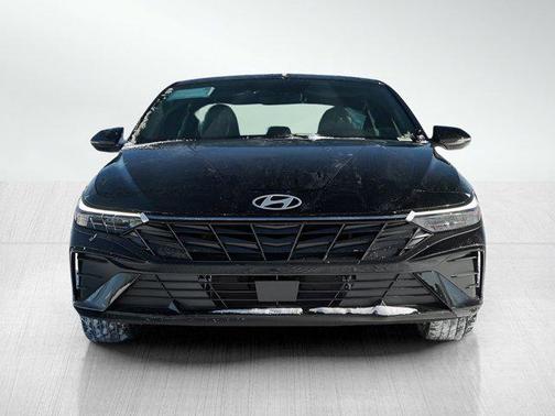 2026 Hyundai ELANTRA HEV Limited