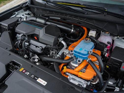 2025 Hyundai TUCSON Plug-In Hybrid SEL