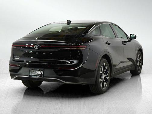 2024 Toyota Crown XLE