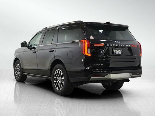 Black Metallic 2025 Ford Expedition Platinum
