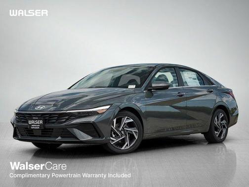 2025 Hyundai ELANTRA SEL