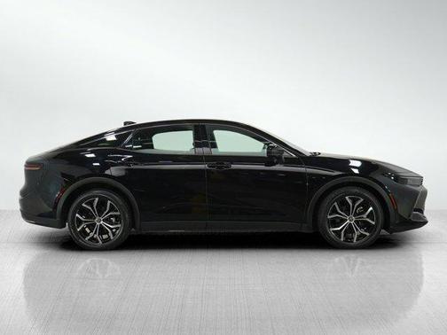 2024 Toyota Crown Limited