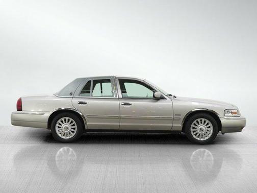 Blue 2009 Mercury Grand Marquis LS (Fleet Only)
