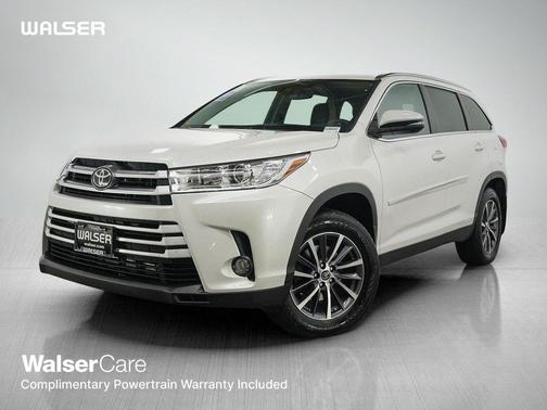 Blizzard Pearl 2019 Toyota Highlander XLE