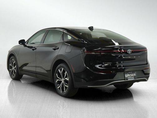 2024 Toyota Crown XLE