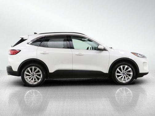 2021 Ford Escape Titanium