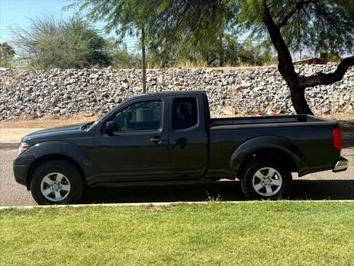 2012 Nissan Frontier SV