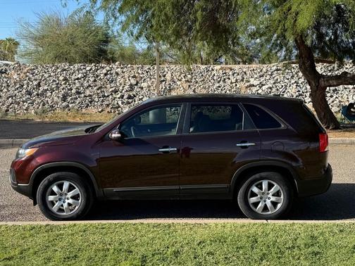 2012 Kia Sorento LX