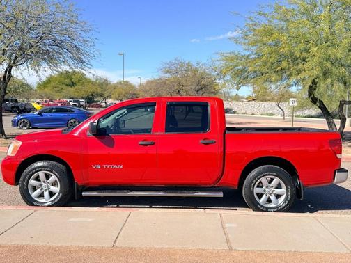 2010 Nissan Titan LE