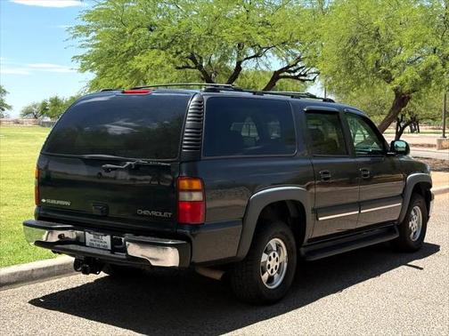 2003 Chevrolet Suburban 1500 LT