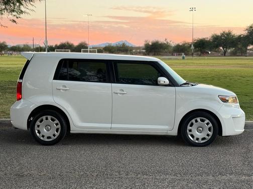 2008 Scion xB Base