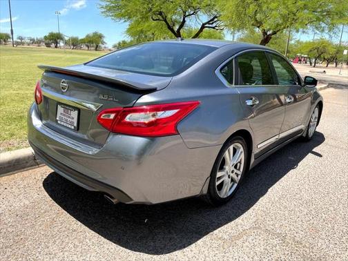 2016 Nissan Altima 3.5 SL
