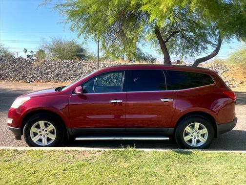 2011 Chevrolet Traverse 2LT