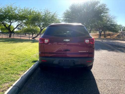 2011 Chevrolet Traverse 2LT
