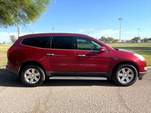 2011 Chevrolet Traverse 2LT