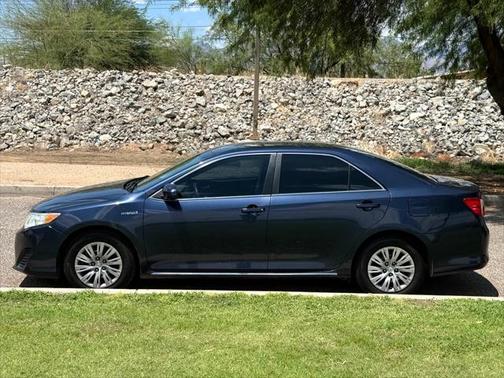 2014 Toyota Camry Hybrid LE