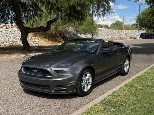 2014 Ford Mustang V6