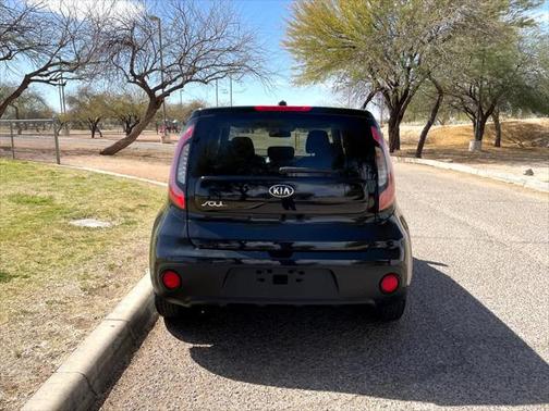 2018 Kia Soul Base